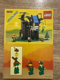 Lego Forestmens Hideout 6054 Missing Few Pieces Good Condition W/ Manual Read De