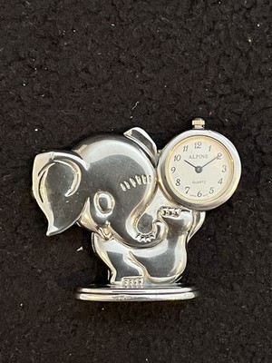 T.W.C Co. Inc Silver Tone Metal Elephant Alpine Quartz Mantle Clock(new battery)