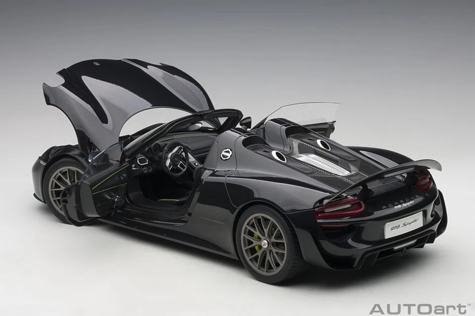 AUTOART 1/12 - PORSCHE 918 SPYDER - 2013 12121