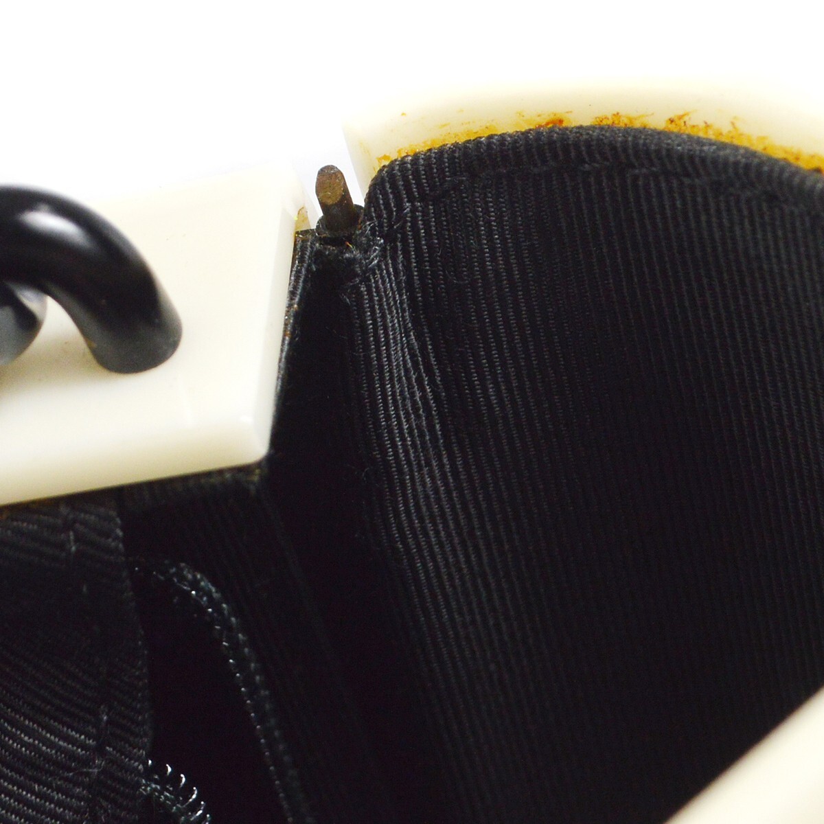 Chanel Bi-color Black White Plastic Chain Shoulder Bag 98787 | eBay