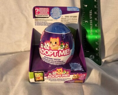 New Adopt Me! Blue Unopened Egg With Figure Inside SERIES 3 About 2-3'' Tall