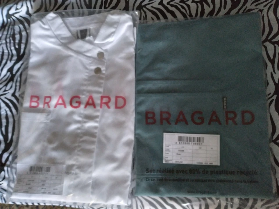 Chef uniform lot 2 New Bragard women C 1 white and 1 teal side Pocket sz 14/16  - Image 2 of 4