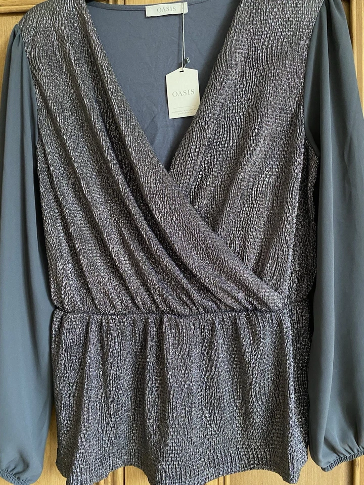 Women’s Oasis Long Sleeve Blouse Size Large BNWT - Image 2 of 4