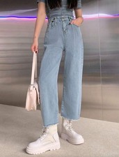 Jeans Women Size L High-Waist Light Wash Straight Leg Jeans with Frayed Hem