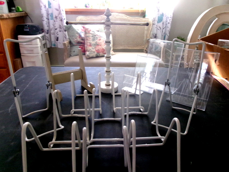 *Deal* VINTAGE LOT OF 13 DISPLAY STANDS WOOD METAL, 1 JEWELRY RACK & EXTRAS