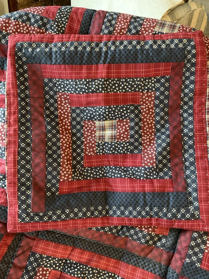 Бревенчатая хижина Victorian Heart Co. плед/одеяло 60 X 50 с подходящим наволочкой 16 дюймов - Изображение 2 из 4