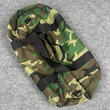 Vintage Woodland Camo Canvas Duffel Bag Military Carryall Y2K Workwear Hunting