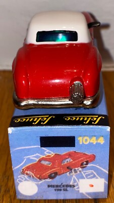 SCHUCO clockwork Micro Racer Mercedes 190 SL red + white top 1044