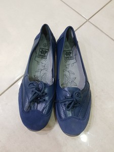 navy blue flat shoes uk