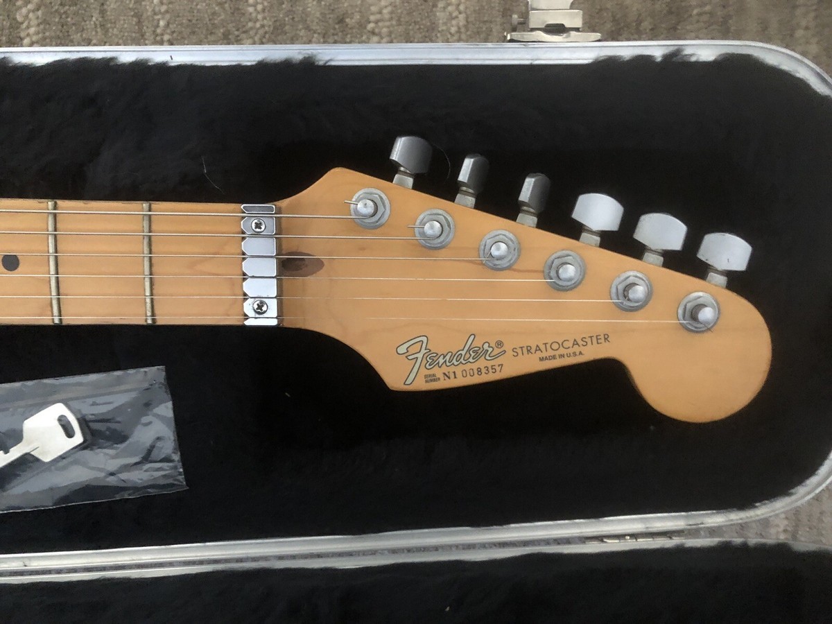 1991 USA FENDER STRAT PLUS DELUXE BLACK PEARL BURST “VERY