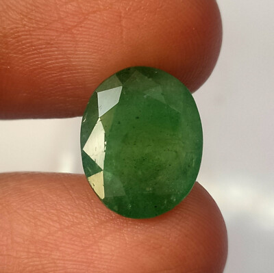 Natural Green Emerald 7.15 Carat 14.2x11.4mm Oval Cut Untreated Zambian Gemstone
