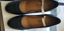 Ladies leather Flamenco dance shoes