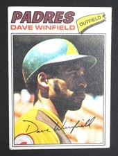 1977 TOPPS Dave Winfield #390