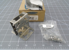 NEW Banner Engineering SMB46U Stainless U Sha...