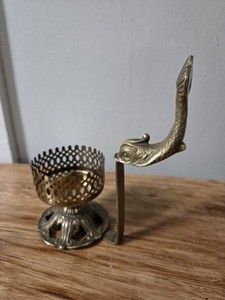 VINTAGE BRASS Koi FISH & TAIL WALL Mounted Cup Holder MCM Gold 