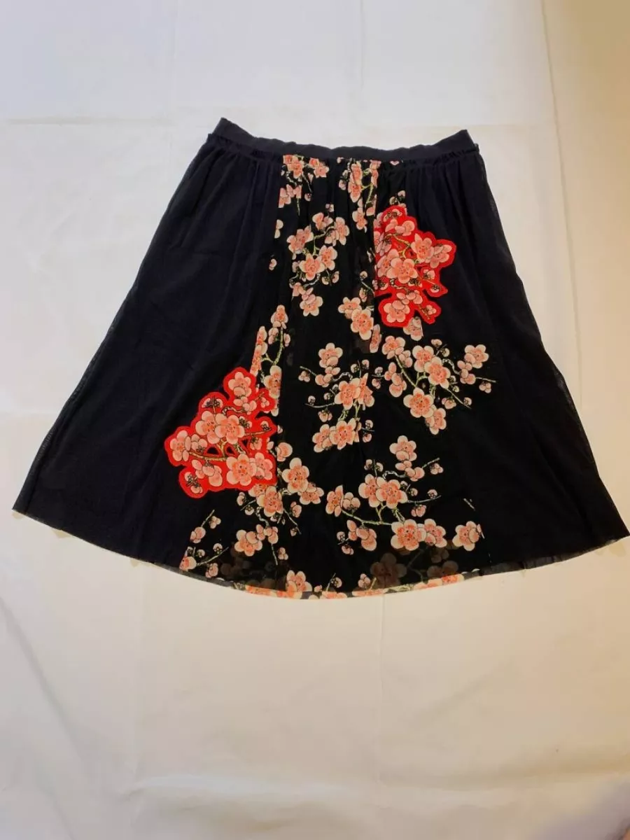 Vivienne Tam Black Plum blossom pattern mesh power net
