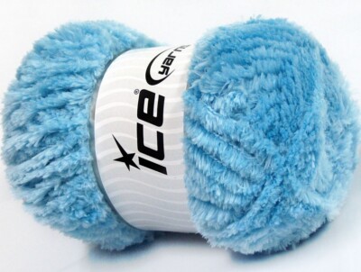 4-Skein Lot Panda Yarn 4x100g superbulky Baby Blue