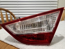 2011-2014 Hyundai Sonata Passenger RH Trunklid Tail Light Taillight OEM 92404-3Q