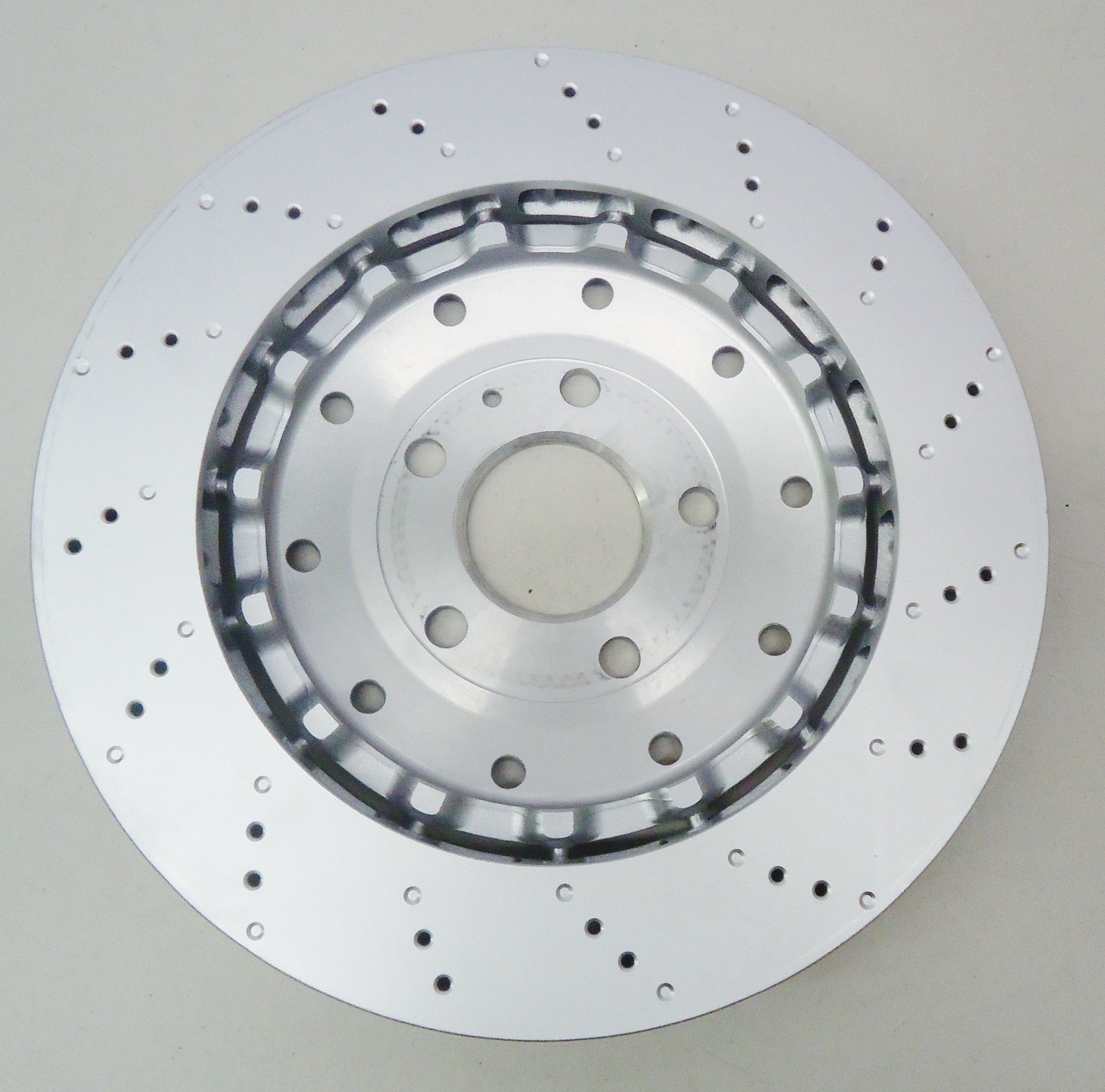 LAMBORGHINI GALLARDO LP560-4 GENUINE REAR BRAKE DISC ROTOR OEM # 420615601C