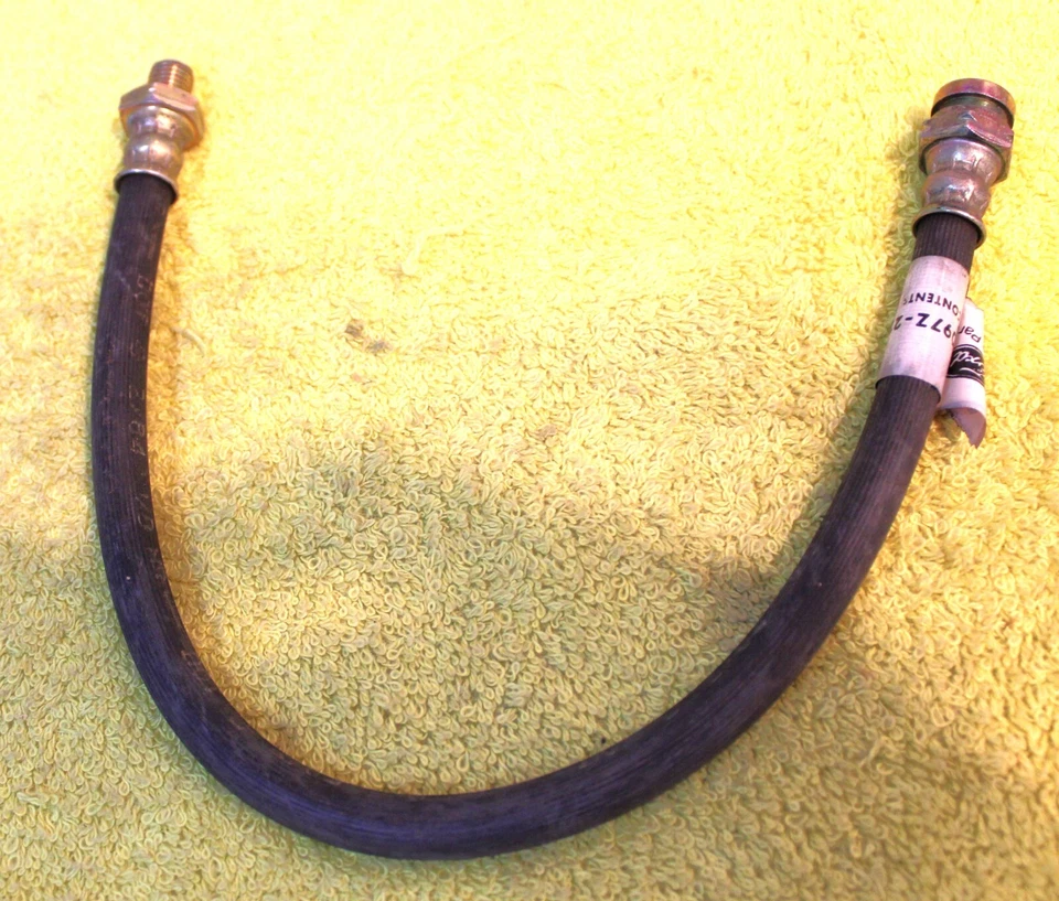 1979 - 1984 年福特快递马自达 B2000 B2200 NOS 后制动软管组件 — 第 4/4 张图片