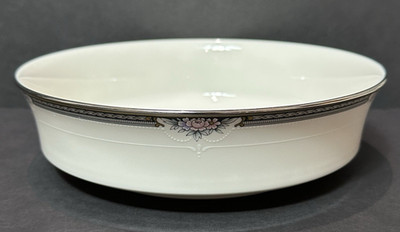 Noritake Halifax Round Vegetable/Serving Bowl 8 1/4''