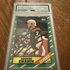 Boomer Esiason Autograph Auto 1986 Topps Cincinnati Bengals Rookie RC Card - PSA. rookie card picture