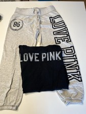 Victoria  s Secret Pink.. Gray Spell out Logo Crop Sweatpants  1986 Tee  Sz S..