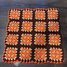 Copricuscino all'uncinetto tessuto a mano - arancione e marrone - spedizione gratuita