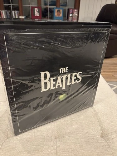 The Beatles Original Studio Recordings 14xLP Box Set 2012 Apple Capitol