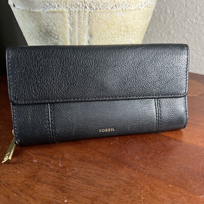 Fossil Jori Flap Clutch Wallet Leather Black Zip Around EUC