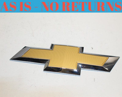 2014 - 2018 CHEVROLET SILVERADO REAR TAILGATE BOWTIE EMBLEM BAGE OEM