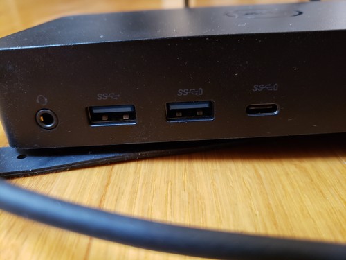 Used Dell D6000 Docking Stations, Part #: M4TJG with 130 watt power brick - Picture 3 of 6