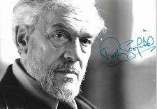 Paul Scofield autograph signed 13x18 cm picture B/W