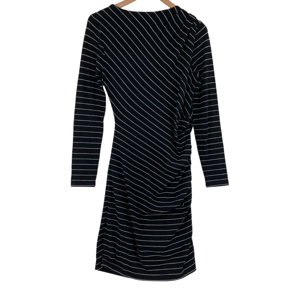 Banana Republic Shift Dress Womens Medium Black White Striped Knit Side Stretch - Image 2 of 4