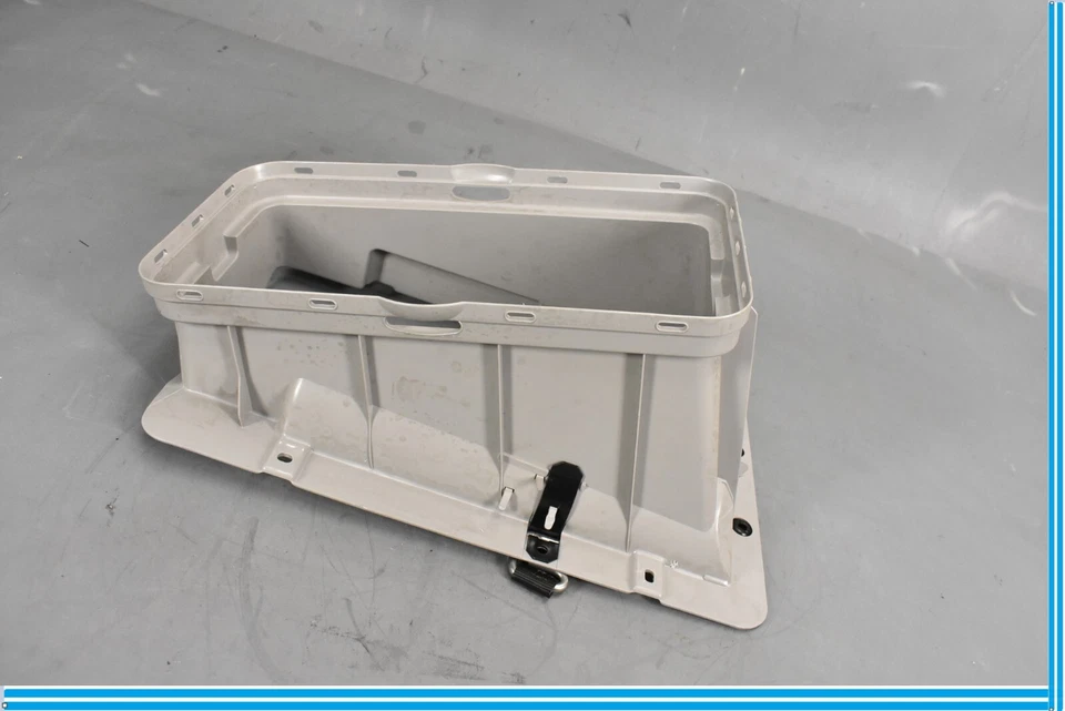 06-13 Guantera Trasera Volvo C70 Túnel Borde 08613377 Fabricante Original Foto 4 de 4