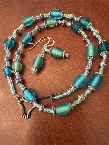 Glass Beaded Necklace & Earring Set Blue Ocean Colors Silver Tone Beads 904