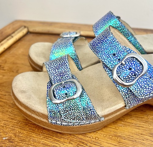 Dansko Damen Sophie Leder Sandalen irisierend Sanddollar Gr. 38 (7,5-8) - Bild 9 von 14