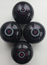 Almark Crusader ll Lawn Bowls/Size 1H/"Crossed Swords& Shield"Motif+Carrier.