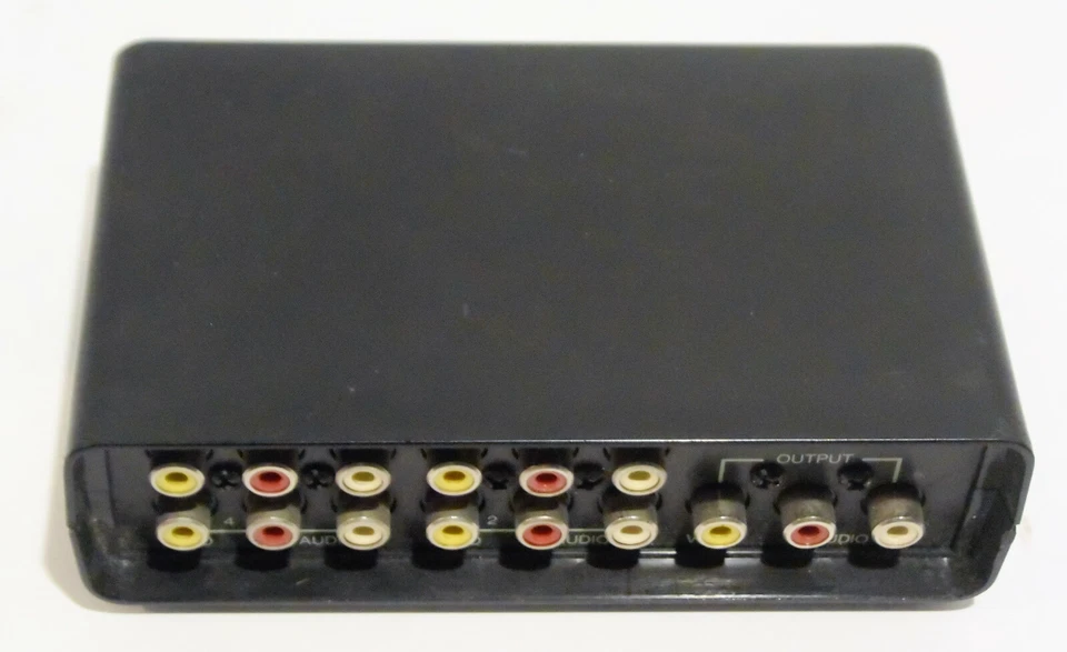 Radio Shack / Archer  Audio Video Selector Switch Model 15-1956B - Image 3 of 4