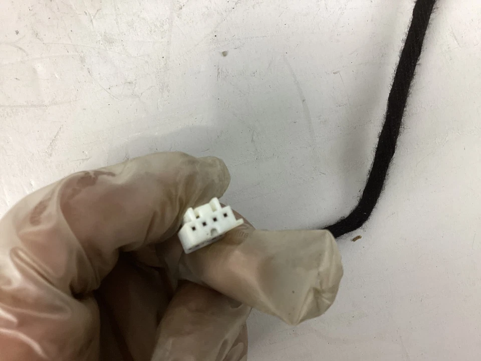 Arnés de cableado de puerta trasera Mercedes-Benz C300 C350 2008-2014 A2045402710 OEM Foto 4 de 4