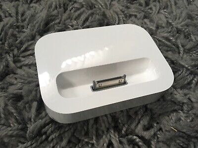 iPod Classic 3rd / 4th (20GB) Generation Dock station ref iPod Classic 3rd / 4th (20GB) Generation Dock station ref