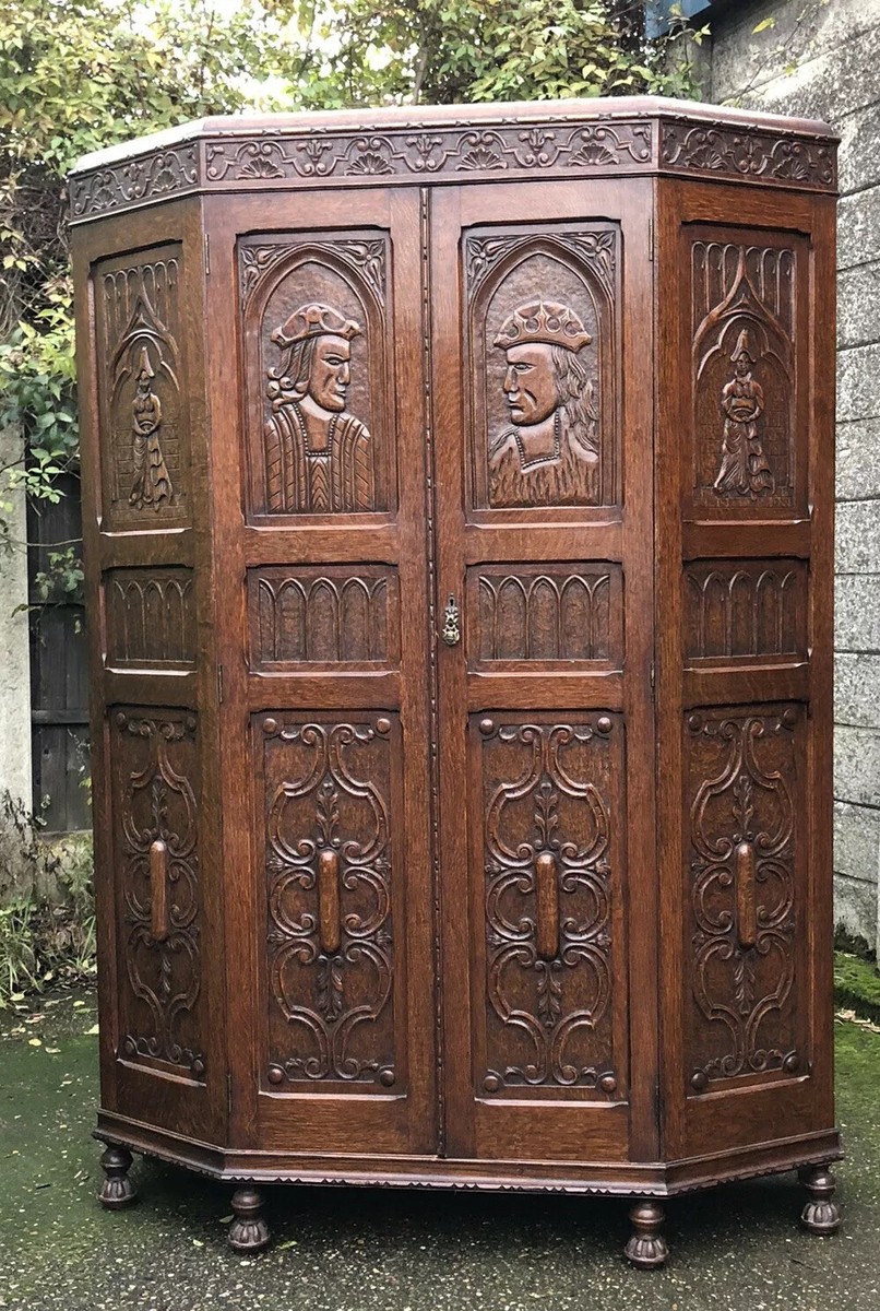 SUPERB RARE CARVED ARTS & CRAFTS SOLID OAK 2 DOOR HALL WARDROBE 2