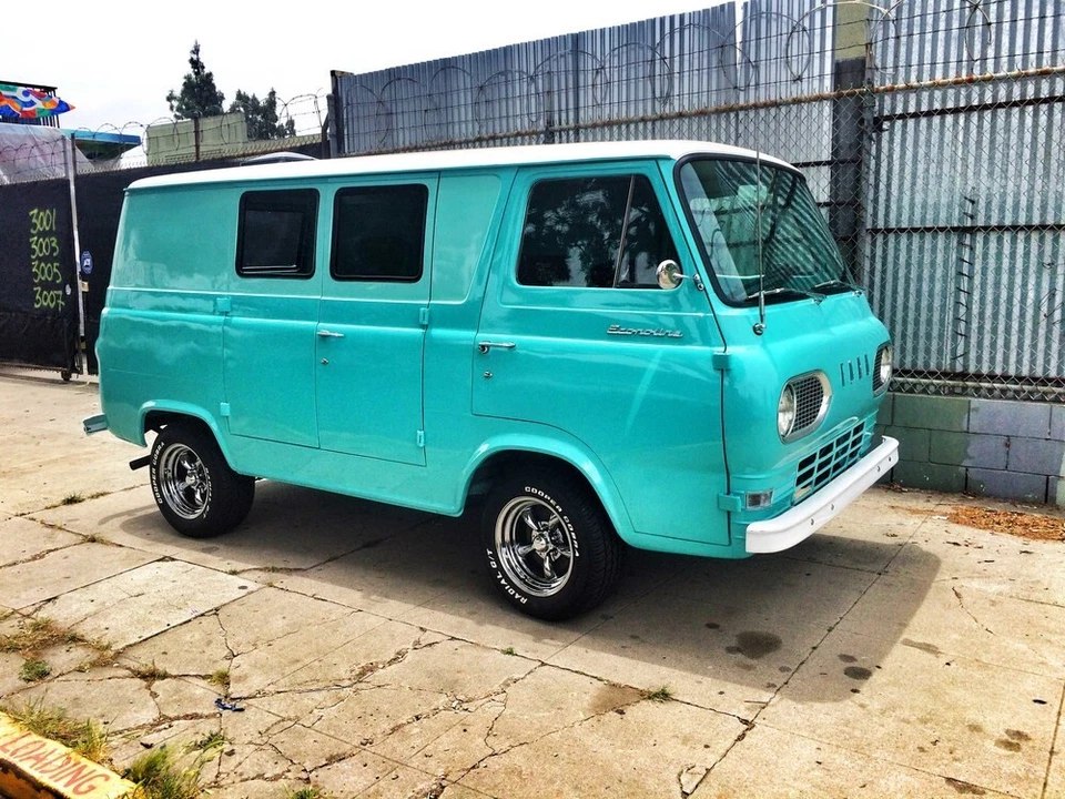 Rear Bumper Steel Roll pan Fits 1961-1967 Ford Econoline Van  License Center - Image 2 of 3