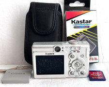 Canon Powershot SD200 ELPH Compact Digital Camera + Case, SD Card, NEW Charger