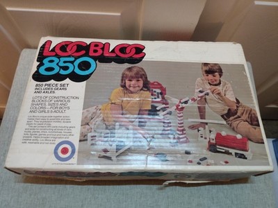 Vintage 1975 Entex Loc Bloc Construction Building Blocks Set - 778 of 850 Pieces