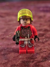 LEGO Star Wars Rebel Pilot B-Wing Keyan Farlander minifigure 75010 sw0455