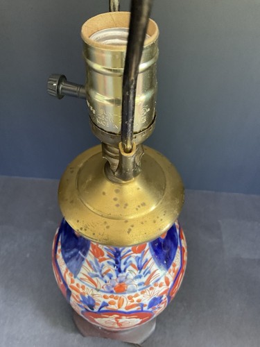Antique Japanese Imari Porcelain Table Lamp - Picture 7 of 7