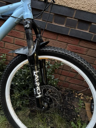 GT Chucker jump bike - Picture 2 of 5
