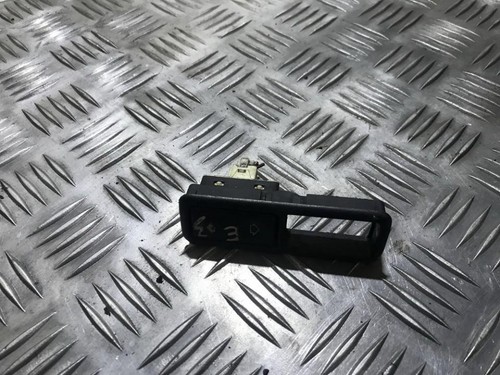 1387388 Fensterheber schalter  BMW 3-Series DE332702-94