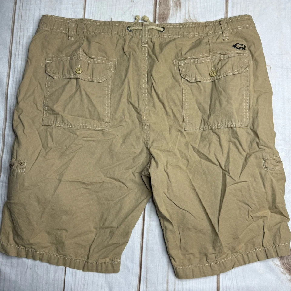 Men’s 38 Buffalo David Bitton Khaki Cargo Pocket Shorts Drawstring - Image 2 of 2